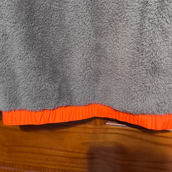 UGG Niko Sherpa Crewneck pullover - Picture 5 of 5